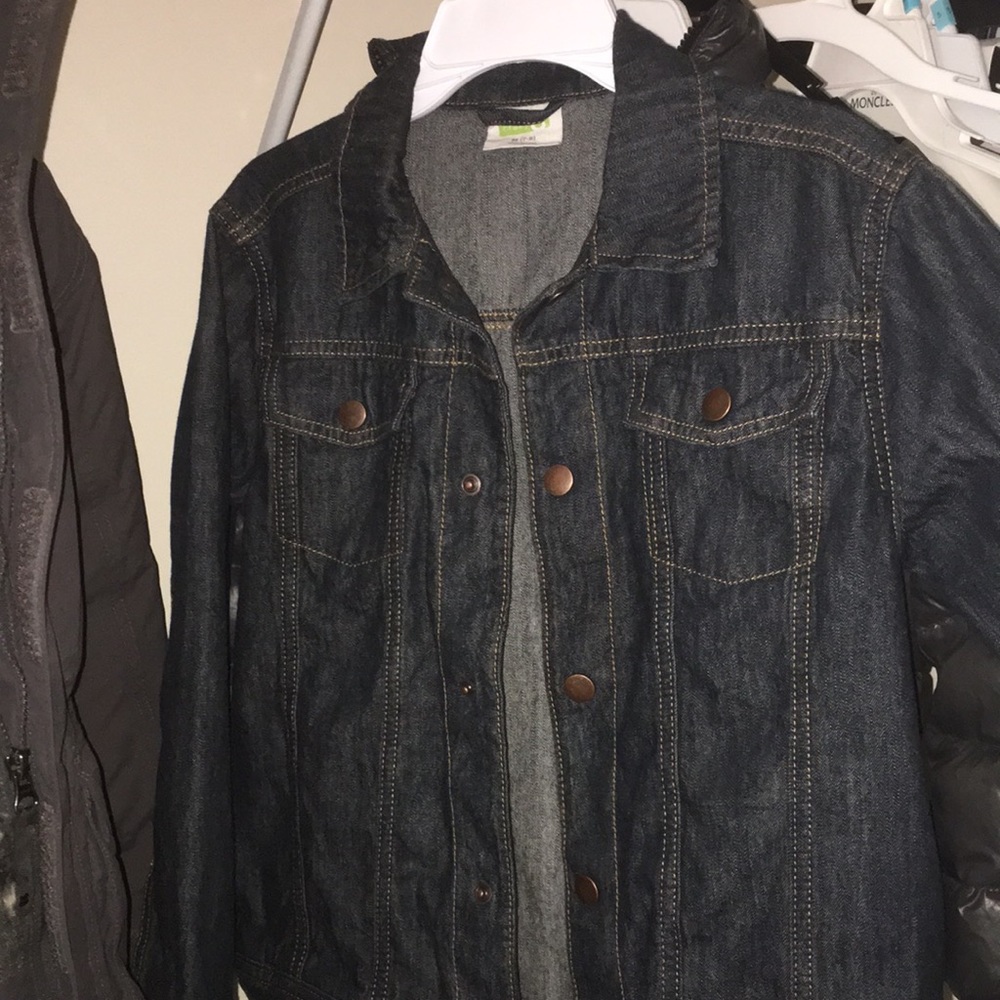 Boys jean jacket 7-8